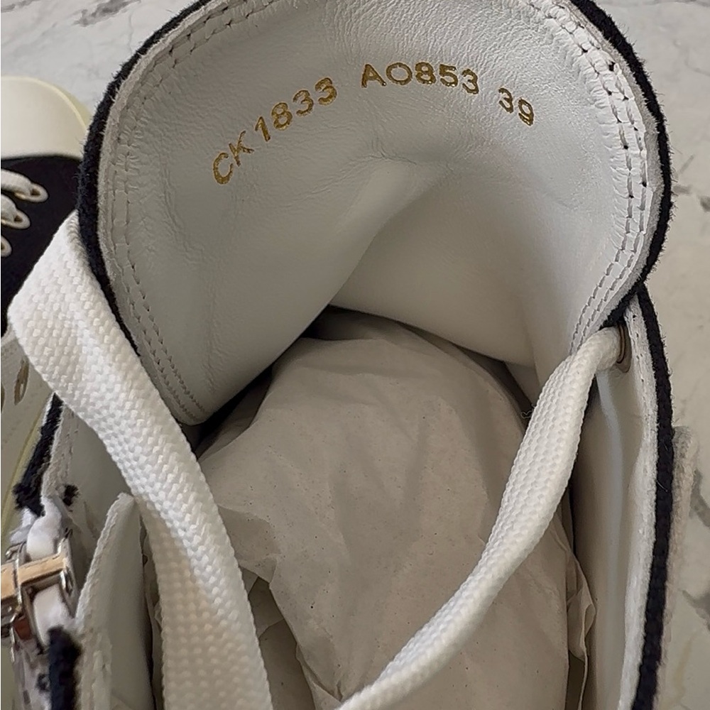 Dolce & Gabbana White and Black PORTOFINO High Top Sneakers NEW!!! - Picture 4 of 7